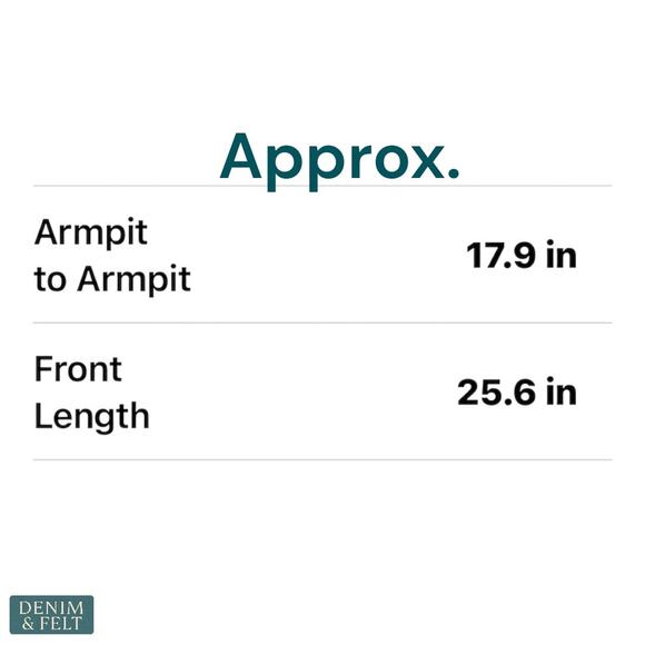 Med Couture Touch Gray Scrub Top Black Shoulder Detail Size Small - Picture 6 of 6